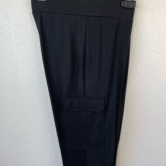 JW Styles Black Stretch Crop Pants size M EUC - Picture 2 of 6